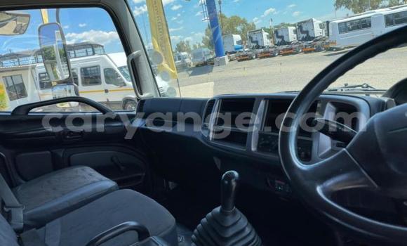 Buy Used Hino 300 Series White Truck in Gobabis in Omaheke Buy Used Hino 300 Series White Truck in Gobabis in Omaheke