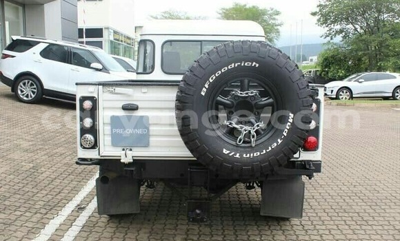 Acheter Occasion Voiture Land Rover Freelander Blanc à Windhoek, Namibie Acheter Occasion Voiture Land Rover Freelander Blanc à Windhoek, Namibie