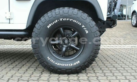 Acheter Occasion Voiture Land Rover Freelander Blanc à Windhoek, Namibie Acheter Occasion Voiture Land Rover Freelander Blanc à Windhoek, Namibie