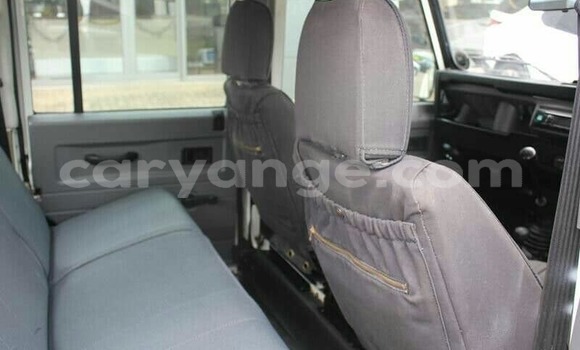 Acheter Occasion Voiture Land Rover Freelander Blanc à Windhoek, Namibie Acheter Occasion Voiture Land Rover Freelander Blanc à Windhoek, Namibie