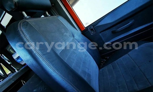 Acheter Occasion Voiture Land Rover Defender Autre à Windhoek, Namibie Acheter Occasion Voiture Land Rover Defender Autre à Windhoek, Namibie