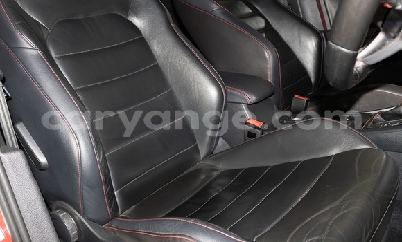 Acheter Occasion Voiture Volkswagen Golf Rouge à Windhoek, Namibie Acheter Occasion Voiture Volkswagen Golf Rouge à Windhoek, Namibie