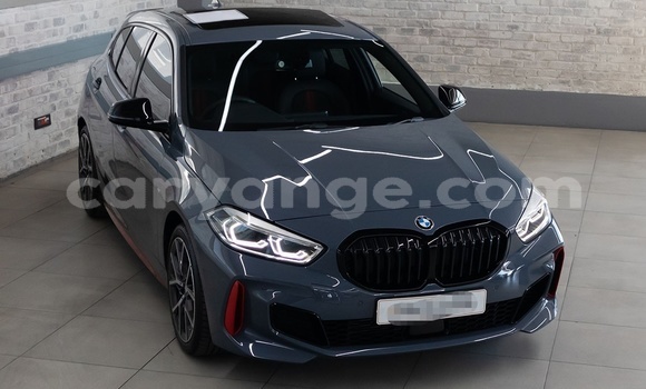 Acheter Occasion Voiture BMW 3–Series Bleu à Windhoek, Namibie Acheter Occasion Voiture BMW 3–Series Bleu à Windhoek, Namibie