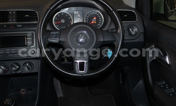 Acheter Occasion Voiture Volkswagen Polo Blanc à Windhoek, Namibie Acheter Occasion Voiture Volkswagen Polo Blanc à Windhoek, Namibie