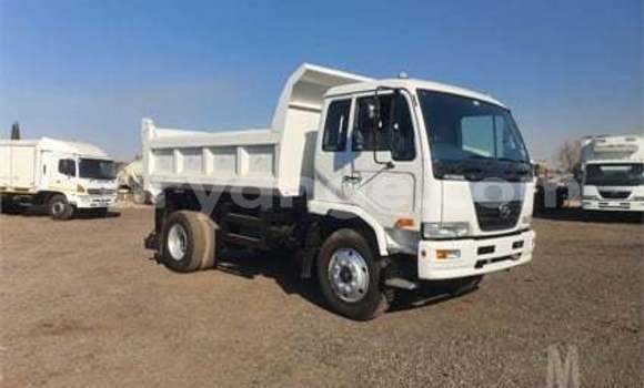 Buy Used Nissan UD White Truck in Walvis Bay in Namibia