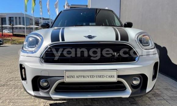 Buy Used Mini Countryman White Car in Import - Dubai in Namibia