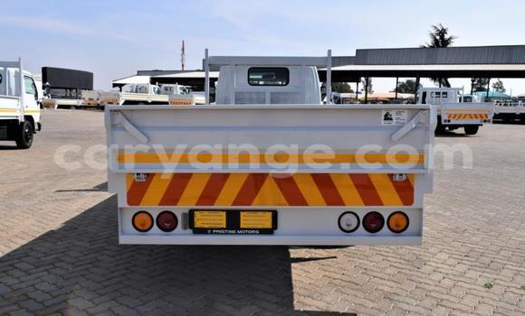 Buy Used Toyota Dyna White Truck in Windhoek in Namibia Buy Used Toyota Dyna White Truck in Windhoek in Namibia