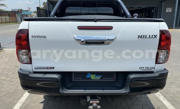 Buy Used Toyota Hilux White Car in Windhoek in Namibia Buy Used Toyota Hilux White Car in Windhoek in Namibia