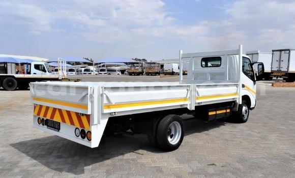 Buy Used Toyota Dyna White Truck in Windhoek in Namibia Buy Used Toyota Dyna White Truck in Windhoek in Namibia