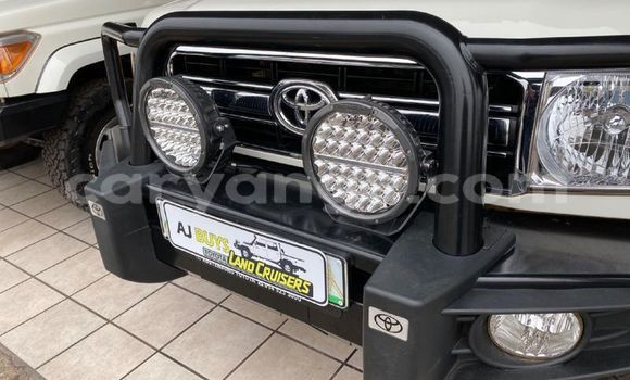 Buy Used Toyota Land Cruiser White Car in Windhoek in Namibia Buy Used Toyota Land Cruiser White Car in Windhoek in Namibia