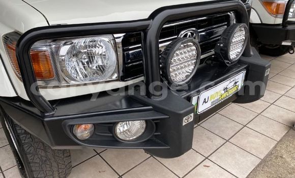 Buy Used Toyota Land Cruiser White Car in Windhoek in Namibia Buy Used Toyota Land Cruiser White Car in Windhoek in Namibia