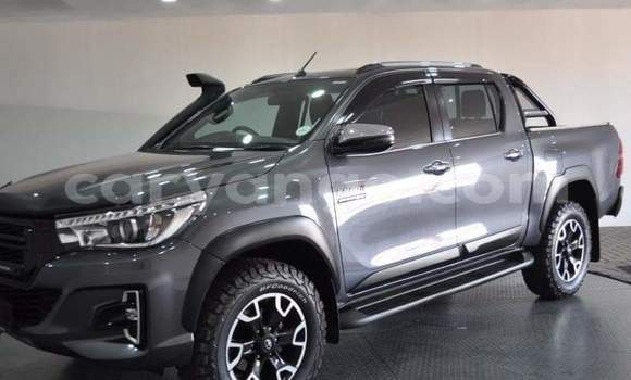 Buy Used Toyota Hilux Silver Car in Windhoek in Namibia Buy Used Toyota Hilux Silver Car in Windhoek in Namibia