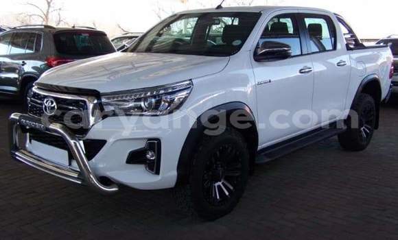Buy Used Toyota Hilux White Car in Windhoek in Namibia