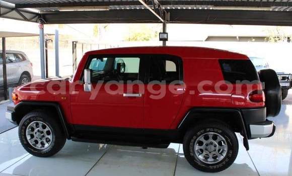 Buy Used Toyota FJ Cruiser Red Car in Windhoek in Namibia Buy Used Toyota FJ Cruiser Red Car in Windhoek in Namibia