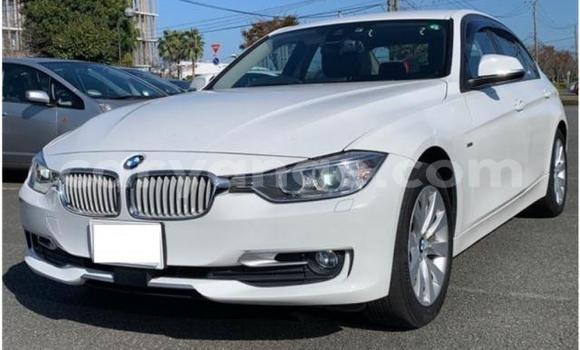 Buy Used BMW 3–Series White Car in Windhoek in Namibia Buy Used BMW 3–Series White Car in Windhoek in Namibia