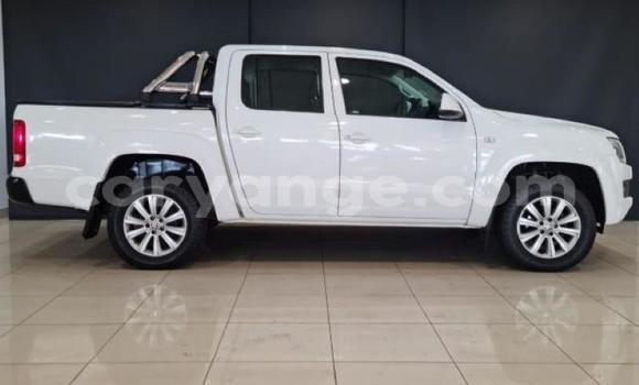 Buy Used Volkswagen Amarok White Car in Windhoek in Namibia Buy Used Volkswagen Amarok White Car in Windhoek in Namibia