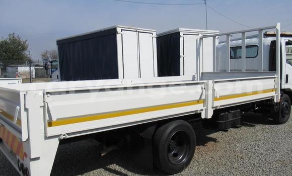 Buy Used Isuzu FTR 850 White Truck in Windhoek in Namibia Buy Used Isuzu FTR 850 White Truck in Windhoek in Namibia