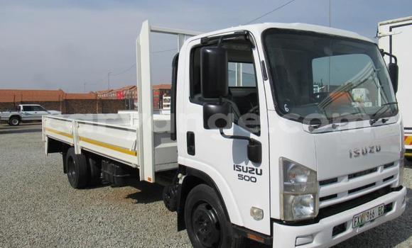 Buy Used Isuzu FTR 850 White Truck in Windhoek in Namibia Buy Used Isuzu FTR 850 White Truck in Windhoek in Namibia