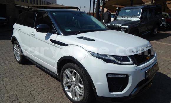 Acheter Occasion Voiture Land Rover Range Rover Evoque Blanc à Karasburg, Karas Acheter Occasion Voiture Land Rover Range Rover Evoque Blanc à Karasburg, Karas