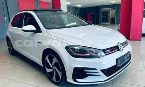 Acheter Occasion Voiture Volkswagen Golf GTI Blanc à Windhoek, Namibie Acheter Occasion Voiture Volkswagen Golf GTI Blanc à Windhoek, Namibie