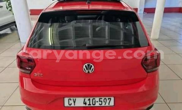 Acheter Occasion Voiture Volkswagen Polo Rouge à Windhoek, Namibie Acheter Occasion Voiture Volkswagen Polo Rouge à Windhoek, Namibie