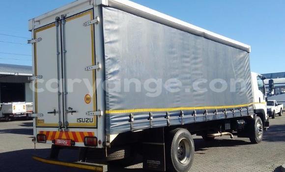 Buy Used Isuzu FTR 850 White Truck in Windhoek in Namibia Buy Used Isuzu FTR 850 White Truck in Windhoek in Namibia