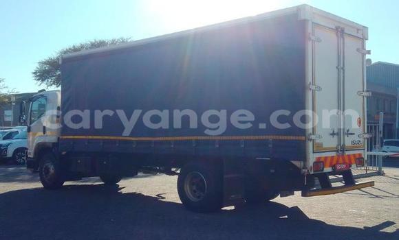 Buy Used Isuzu FTR 850 White Truck in Windhoek in Namibia Buy Used Isuzu FTR 850 White Truck in Windhoek in Namibia