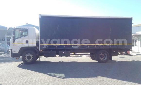 Buy Used Isuzu FTR 850 White Truck in Windhoek in Namibia Buy Used Isuzu FTR 850 White Truck in Windhoek in Namibia