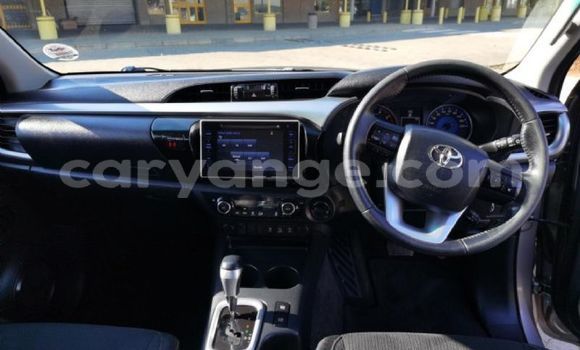 Buy Used Toyota Hilux Silver Car in Windhoek in Namibia Buy Used Toyota Hilux Silver Car in Windhoek in Namibia