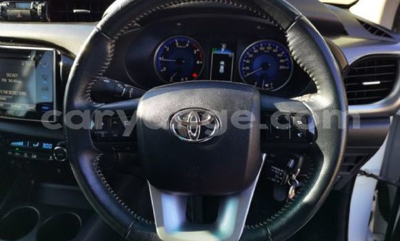 Buy Used Toyota Hilux White Car in Windhoek in Namibia Buy Used Toyota Hilux White Car in Windhoek in Namibia