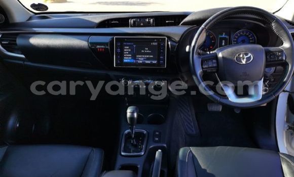 Buy Used Toyota Hilux White Car in Windhoek in Namibia Buy Used Toyota Hilux White Car in Windhoek in Namibia