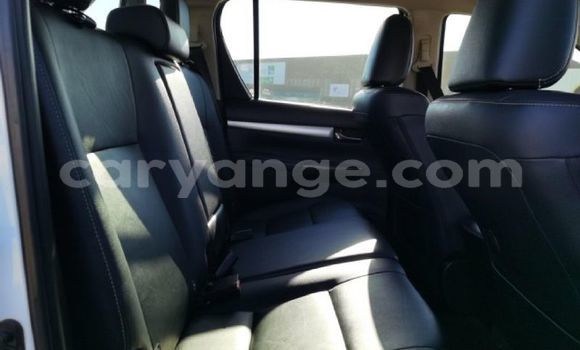 Buy Used Toyota Hilux White Car in Windhoek in Namibia Buy Used Toyota Hilux White Car in Windhoek in Namibia