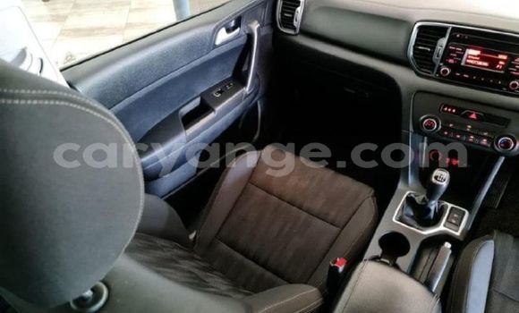 Acheter Occasion Voiture Kia Sportage Blanc à Windhoek, Namibie Acheter Occasion Voiture Kia Sportage Blanc à Windhoek, Namibie