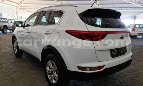 Acheter Occasion Voiture Kia Sportage Blanc à Windhoek, Namibie Acheter Occasion Voiture Kia Sportage Blanc à Windhoek, Namibie