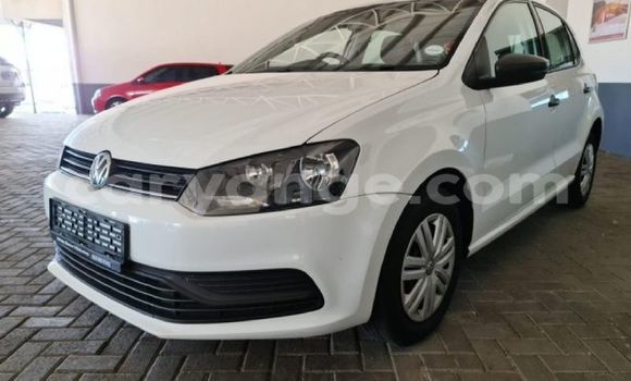 Acheter Occasion Voiture Volkswagen Polo Blanc à Windhoek, Namibie Acheter Occasion Voiture Volkswagen Polo Blanc à Windhoek, Namibie