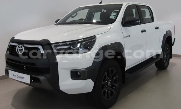 Buy Used Toyota Hilux White Car in Windhoek in Namibia