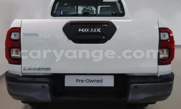 Acheter Occasion Voiture Toyota Hilux Blanc à Windhoek, Namibie Acheter Occasion Voiture Toyota Hilux Blanc à Windhoek, Namibie