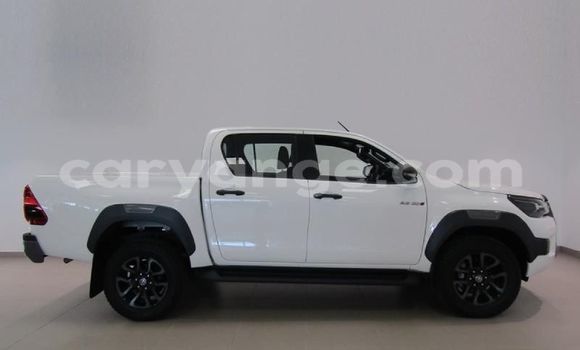 Acheter Occasion Voiture Toyota Hilux Blanc à Windhoek, Namibie Acheter Occasion Voiture Toyota Hilux Blanc à Windhoek, Namibie