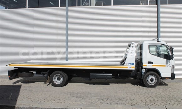 Buy Used Mitsubishi Van White Truck in Windhoek in Namibia Buy Used Mitsubishi Van White Truck in Windhoek in Namibia