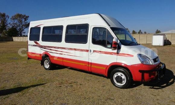 Buy Used Iveco Daily Red Truck in Windhoek in Namibia Buy Used Iveco Daily Red Truck in Windhoek in Namibia
