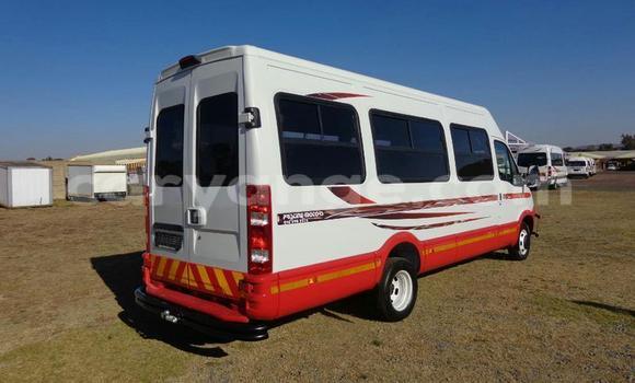 Buy Used Iveco Daily Red Truck in Windhoek in Namibia Buy Used Iveco Daily Red Truck in Windhoek in Namibia