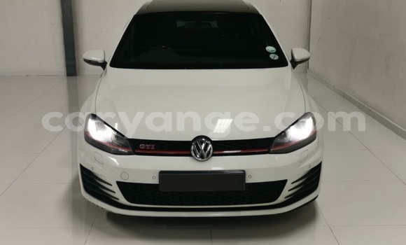 Acheter Occasion Voiture Volkswagen Golf GTI Blanc à Walvis Bay, Namibie Acheter Occasion Voiture Volkswagen Golf GTI Blanc à Walvis Bay, Namibie