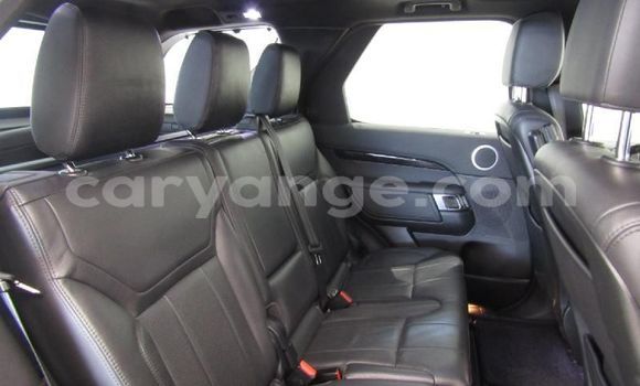 Acheter Occasion Voiture Land Rover Discovery Gris à Windhoek, Namibie Acheter Occasion Voiture Land Rover Discovery Gris à Windhoek, Namibie