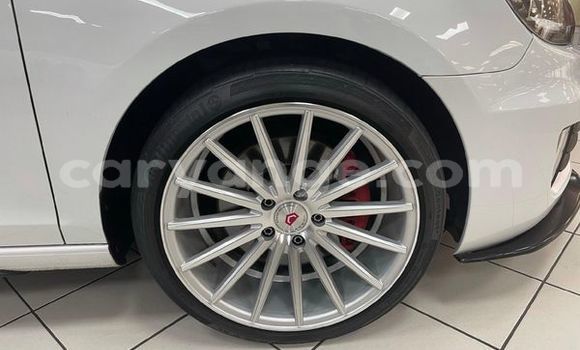 Acheter Occasion Voiture Volkswagen Golf Blanc à Windhoek, Namibie Acheter Occasion Voiture Volkswagen Golf Blanc à Windhoek, Namibie