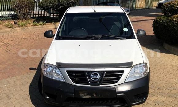 Buy Used Nissan Pickup White Car in Windhoek in Namibia Buy Used Nissan Pickup White Car in Windhoek in Namibia