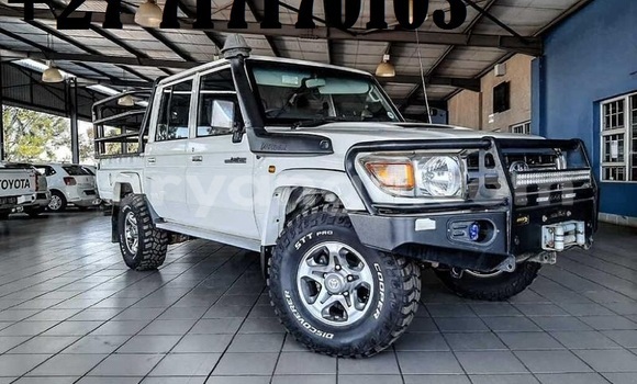 Acheter Occasion Voiture Toyota Land Cruiser Marron à Windhoek, Namibie