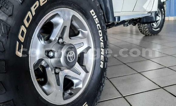 Buy Used Toyota Land Cruiser Brown Car in Windhoek in Namibia Buy Used Toyota Land Cruiser Brown Car in Windhoek in Namibia