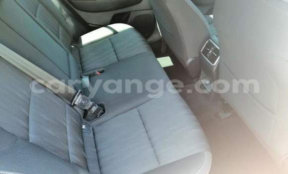 Acheter Occasion Voiture Kia Sportage Rouge à Windhoek, Namibie Acheter Occasion Voiture Kia Sportage Rouge à Windhoek, Namibie