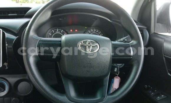 Buy Used Toyota Hilux White Car in Windhoek in Namibia Buy Used Toyota Hilux White Car in Windhoek in Namibia