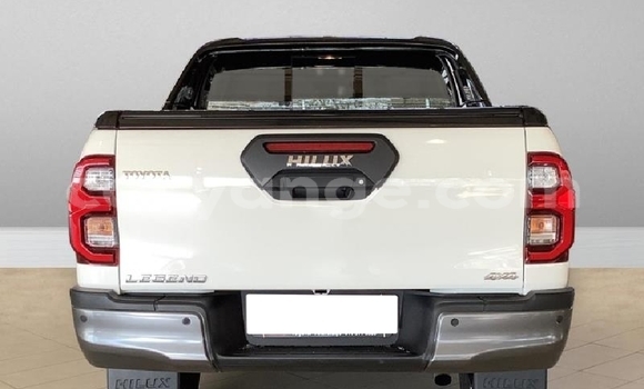 Buy Used Toyota Hilux White Car in Gobabis in Omaheke Buy Used Toyota Hilux White Car in Gobabis in Omaheke